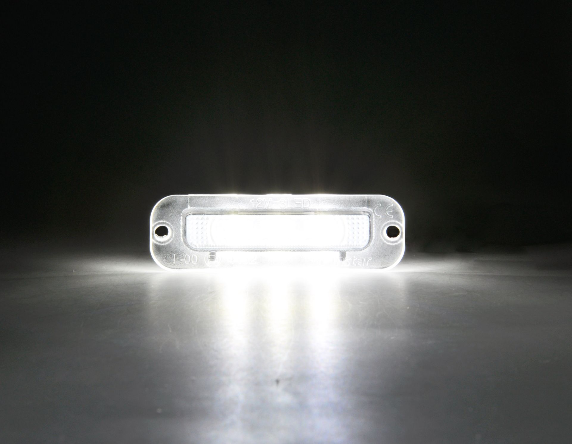 products/801/led svetla za tablice mercedes g55 w463.jpg - LED SIJALICE ZA OSVETLJENJE TABLICE - MERCEDES 030218 - Xenon Svetla Beograd